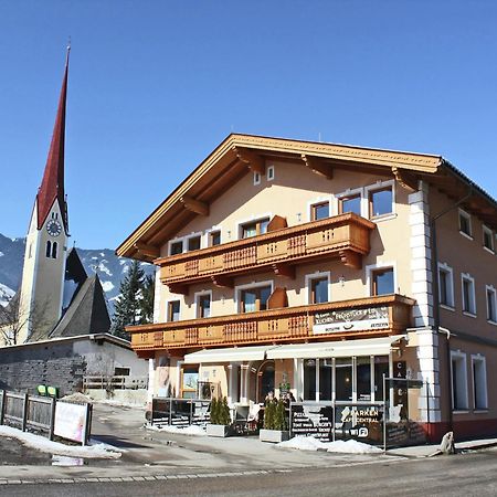 Spacious Apartment In Uderns Near Ski Area Exterior foto