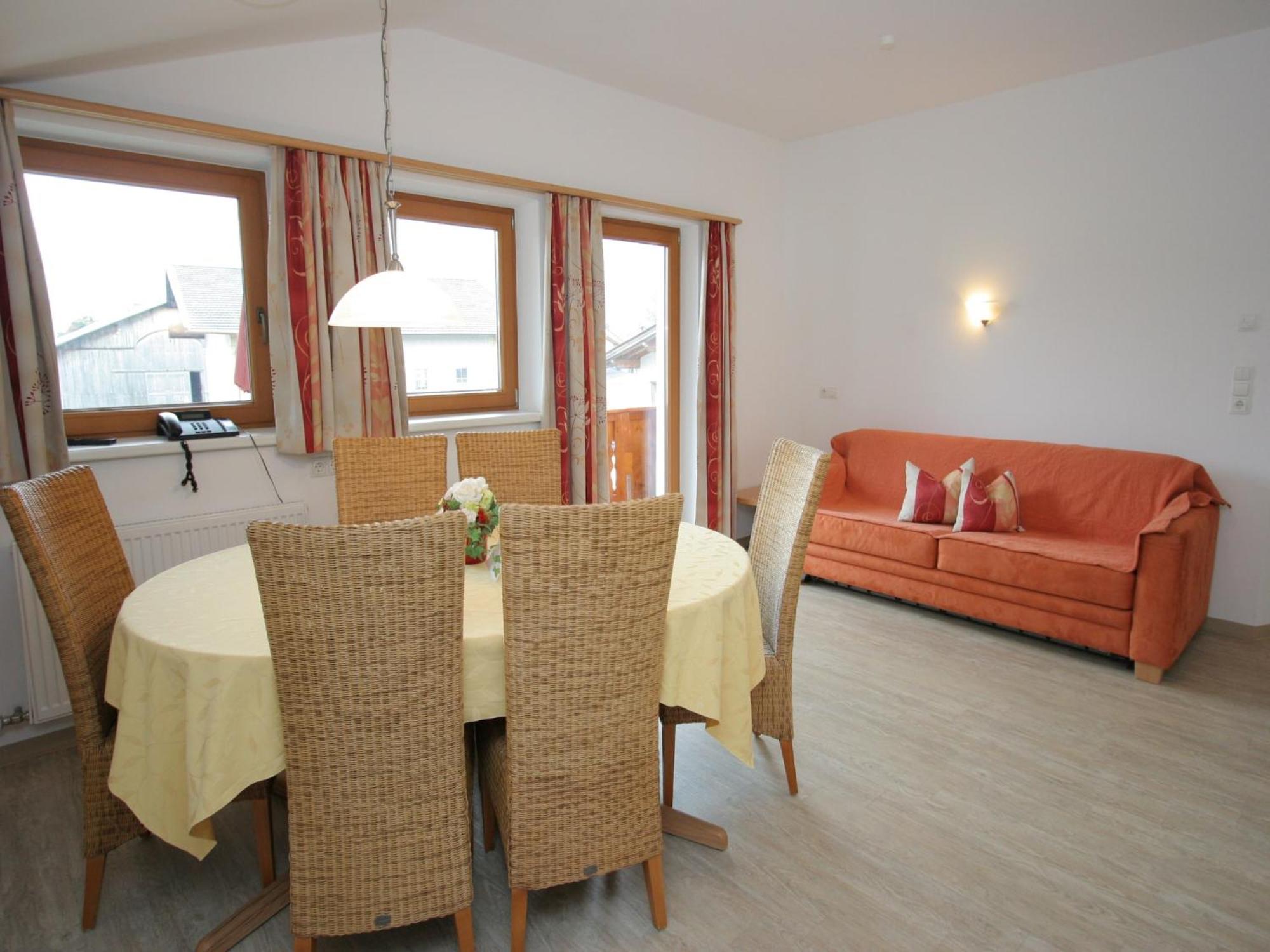 Spacious Apartment In Uderns Near Ski Area Exterior foto